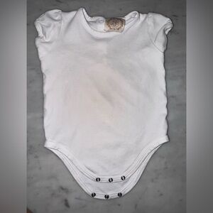 Beaufort Bonnet Company White Kids Onesie